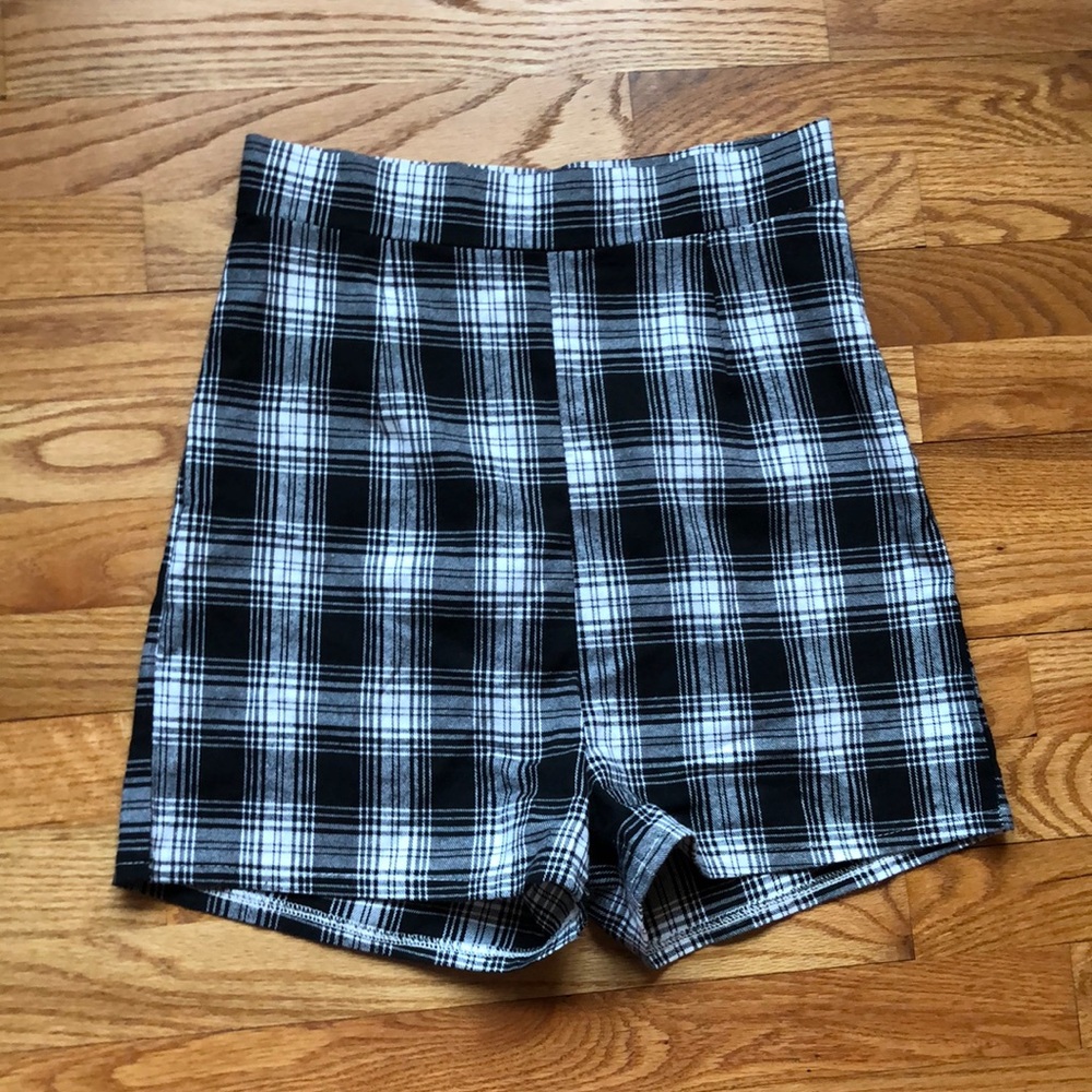 PLAID SHORTS